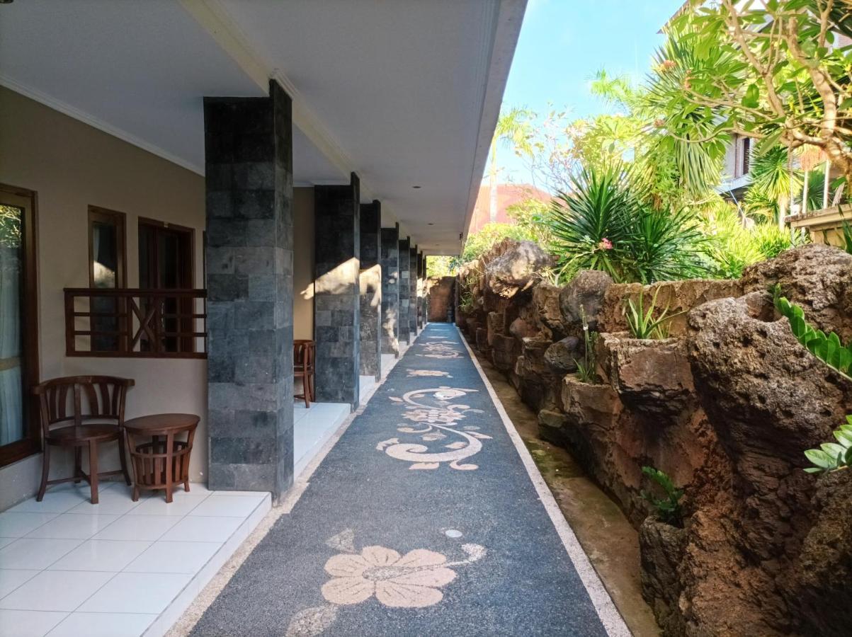 Sapta Petala Hotel Kuta  Exterior photo